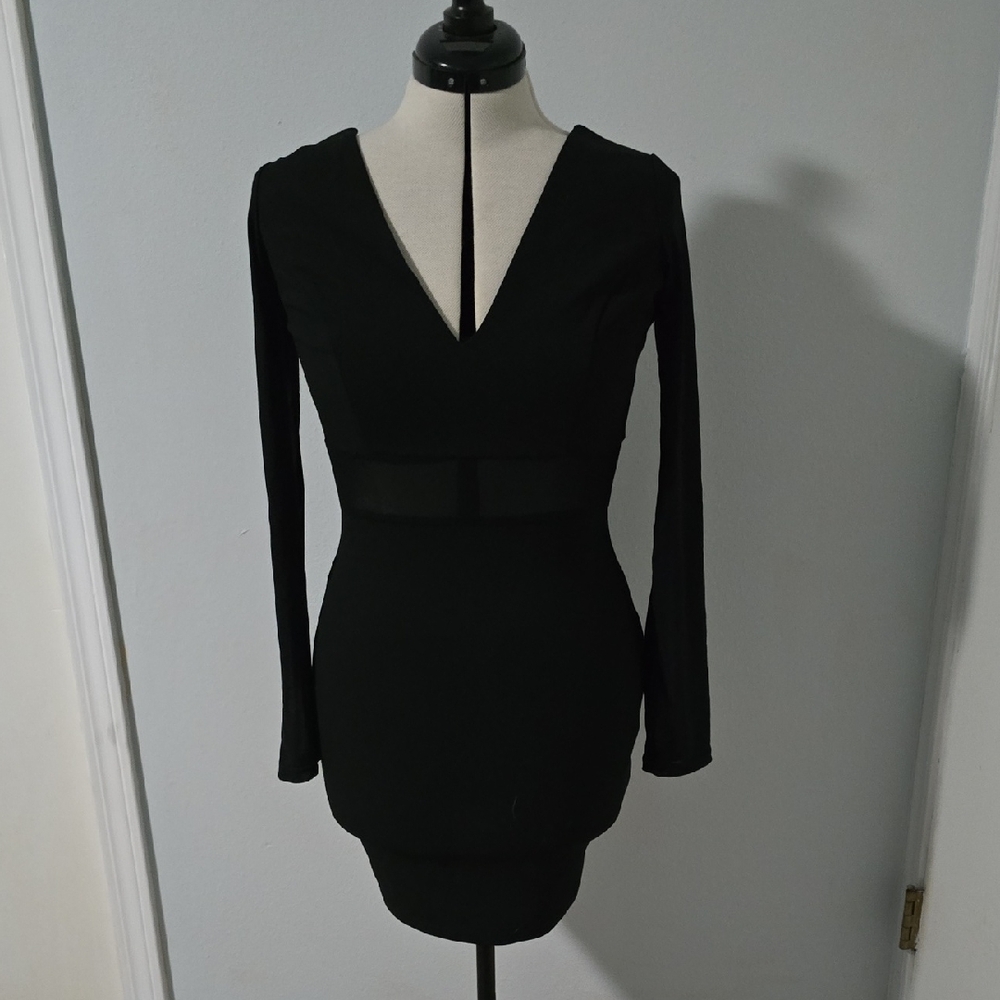 Windsor Black Long-Sleeve V-Neck Bodycon Dress with Sheer Waist And Sleeves